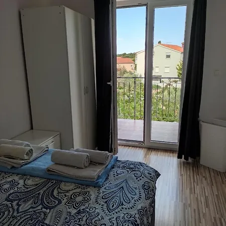 Three Lions Apartment Pola Esterno foto